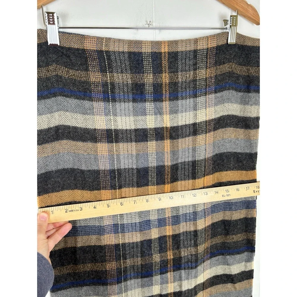 Johnston & Murphy Men's Gray Gold Plaid Wool Blend Scarf 37